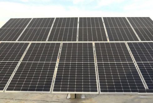 بهره برداری از اولین نیروگاه خورشیدی متصل به شبکه در آذربایجان غربی